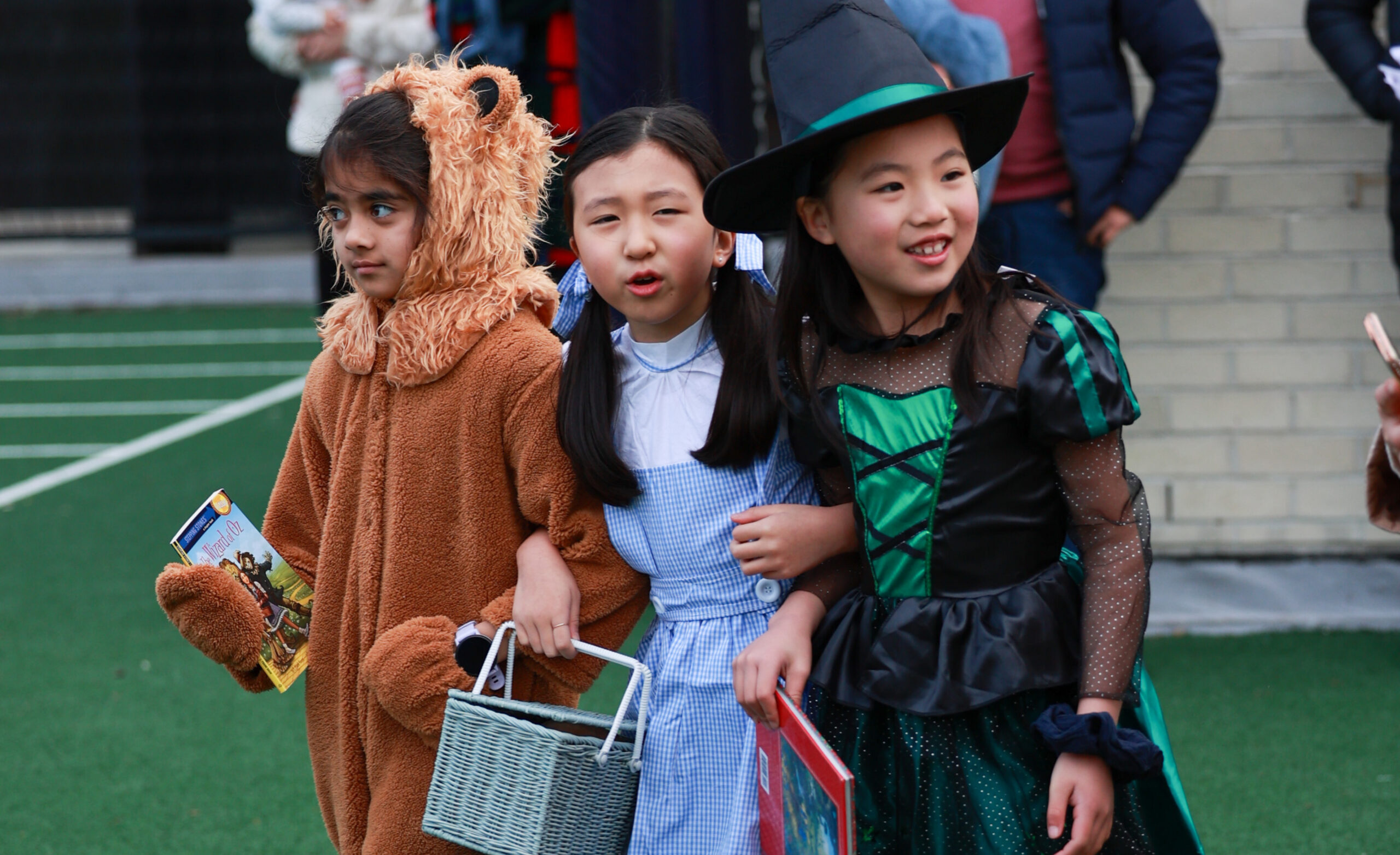 Book Parade9